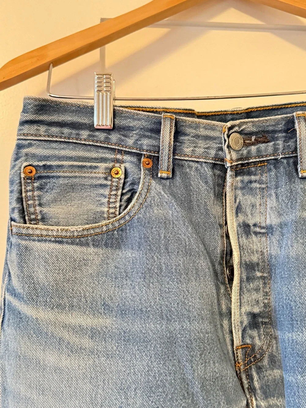 VINTAGE LEVIS 501 DENIM BUTTON FLY JEANS - Picture 2 of 6